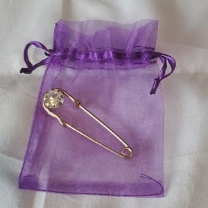 Scarf Safety Pin